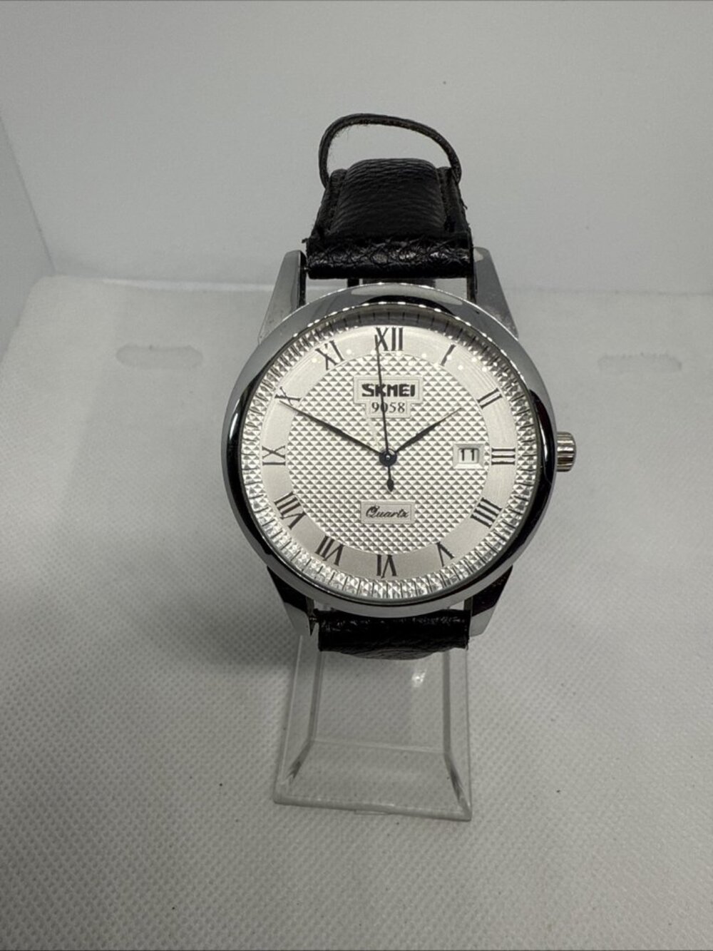 Skmei 9058 Mens Quartz Watch Fashion Roman Numeral Business Casual Wrist Watch